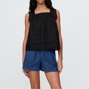 Gap x Doen Eyelit Top